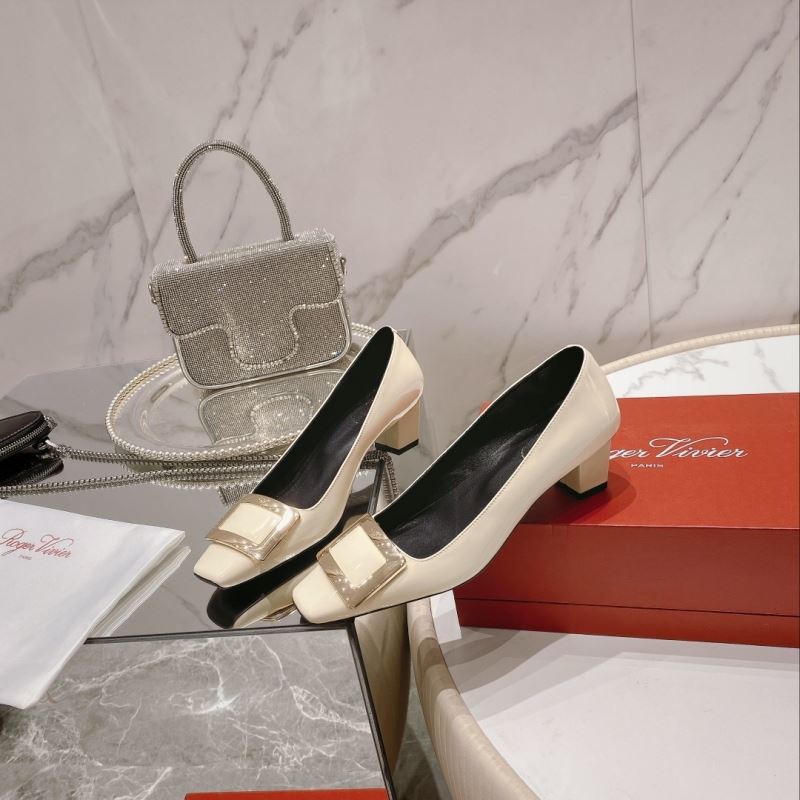 Roger Vivier flat shoes